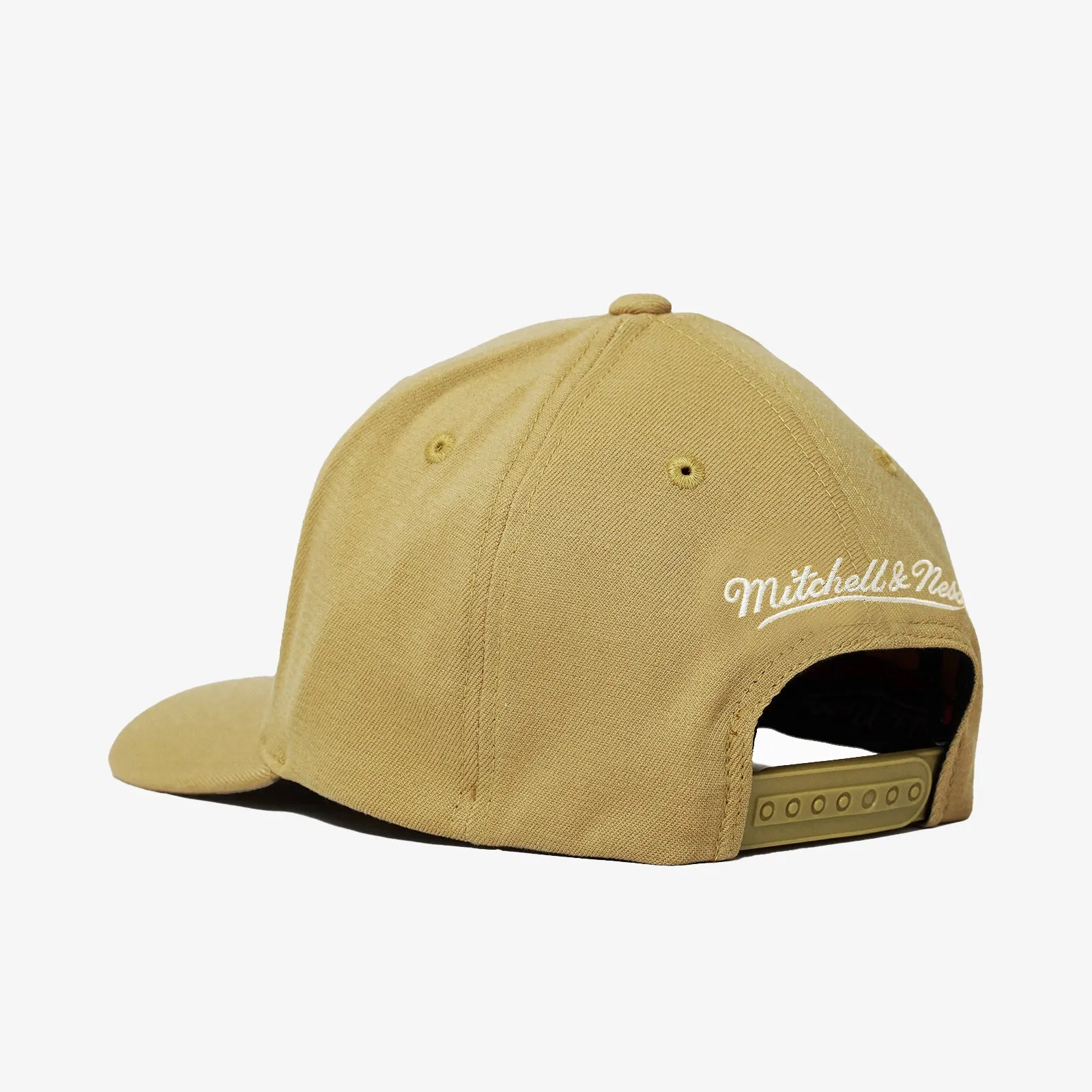 Charlotte Hornets Classic Redline Snapback - Camel Brown