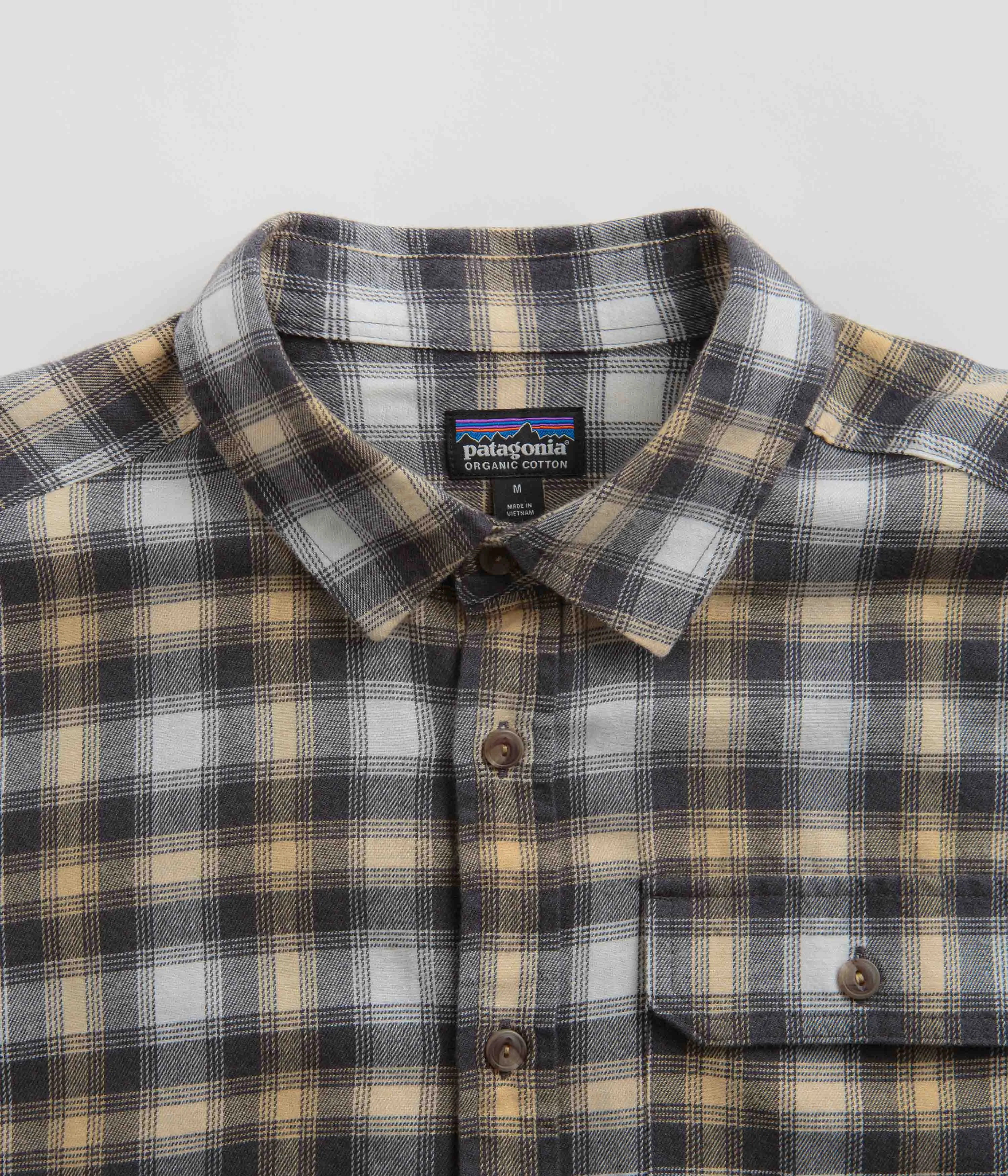 Patagonia Cotton in Conversion Fjord Flannel Shirt - Beach Day: Sandy Melon