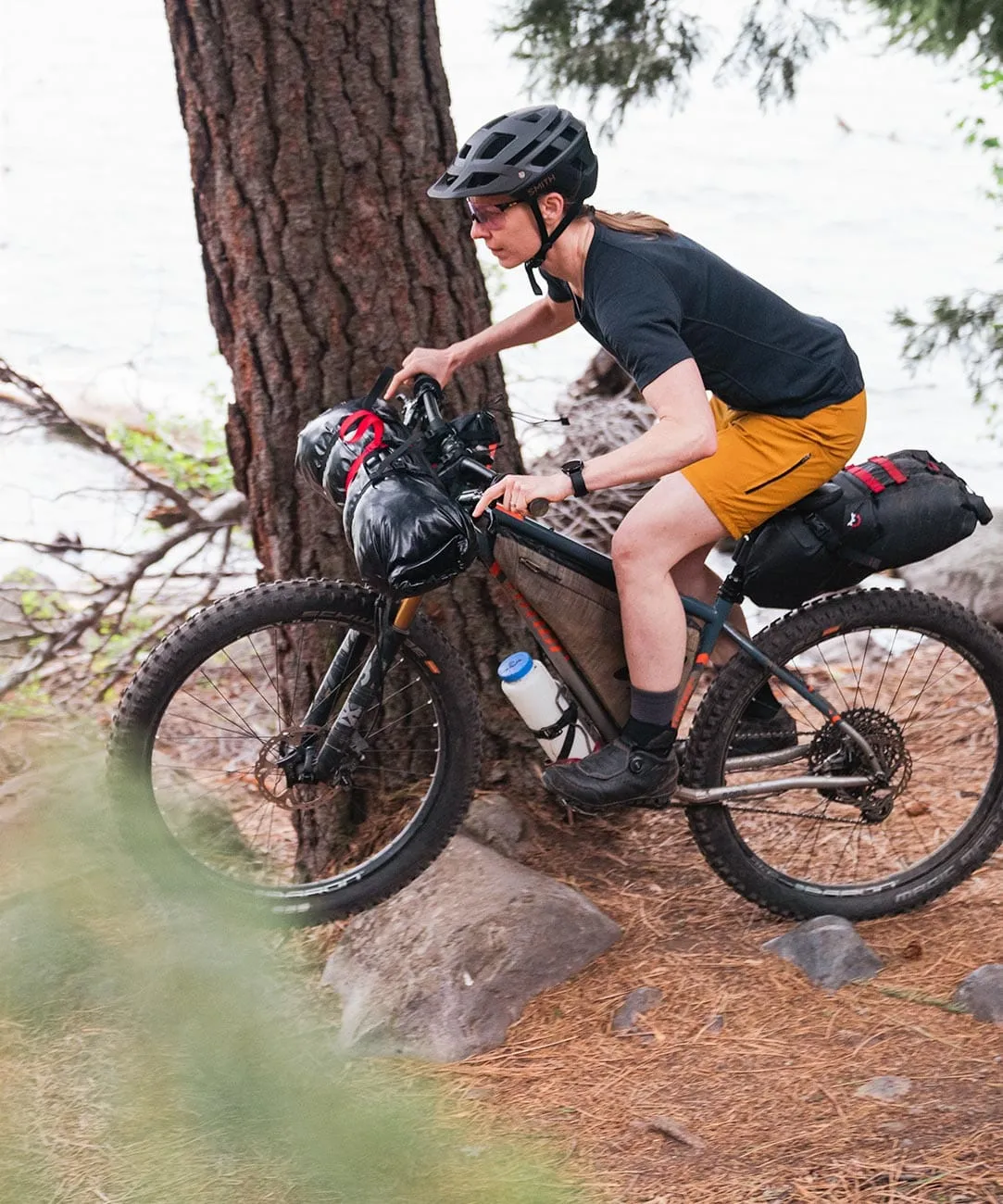 Women's Gravel 8" Shorts